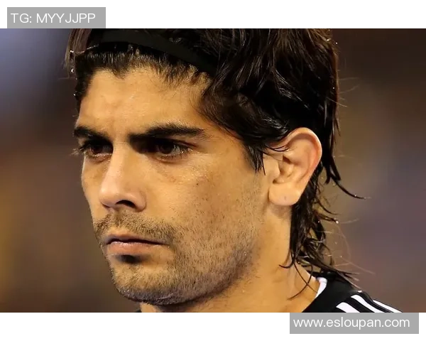 全球最帅足球明星盘点 帅气与实力并存的球场英雄