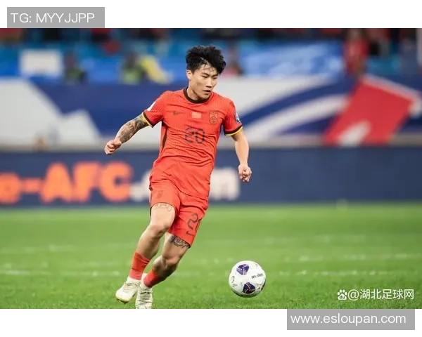 孤儿逆境崛起成为足球球星用坚持与梦想书写传奇人生